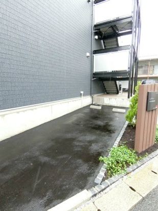 リブリ・CHELSEA大船 駐車場