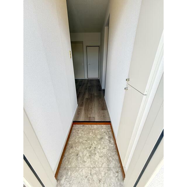 ハイツアザレア 玄関