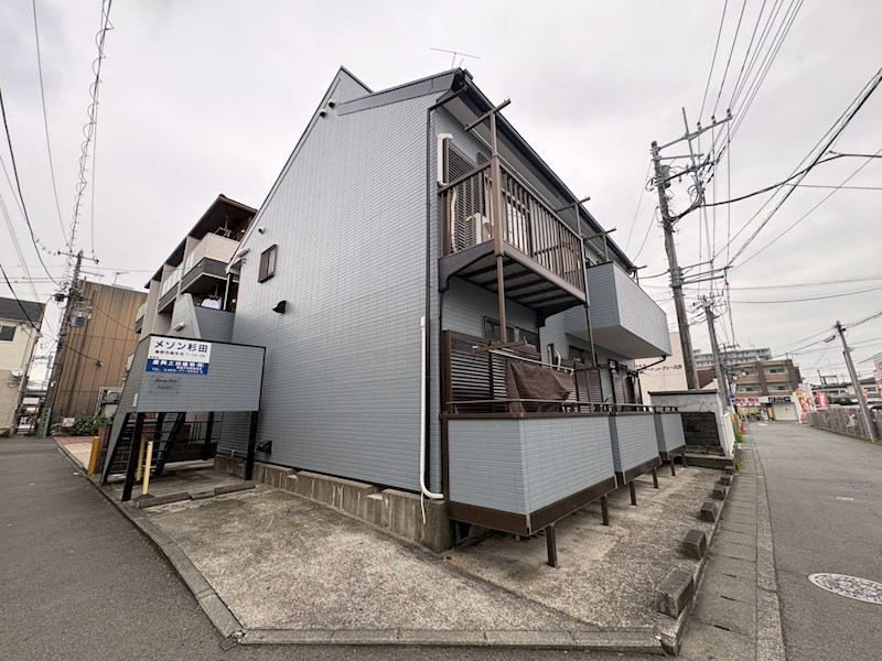 メゾン杉田 エントランス