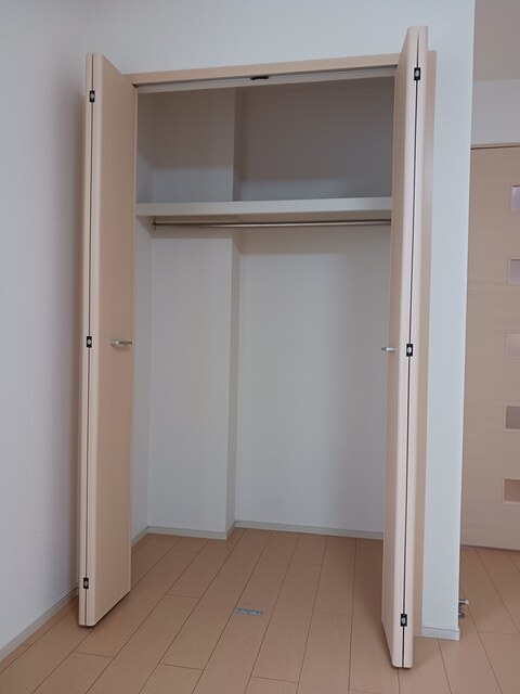 パラッツオ西海岸 収納