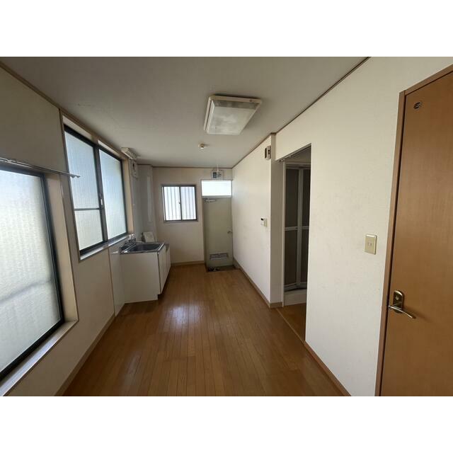 第六青木荘 玄関