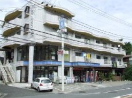 アーバンヒルズ平戸 301号室 外観