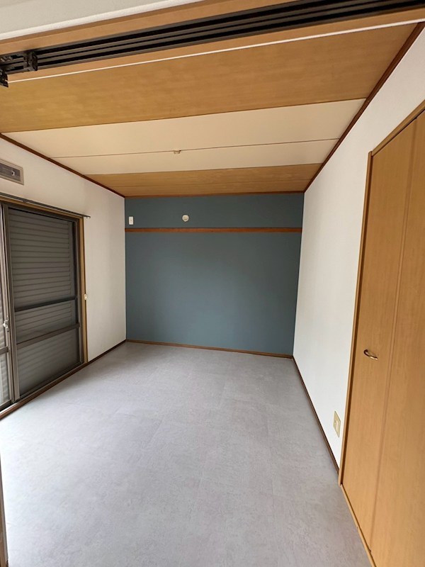 アーバン松が岡 ベッドルーム