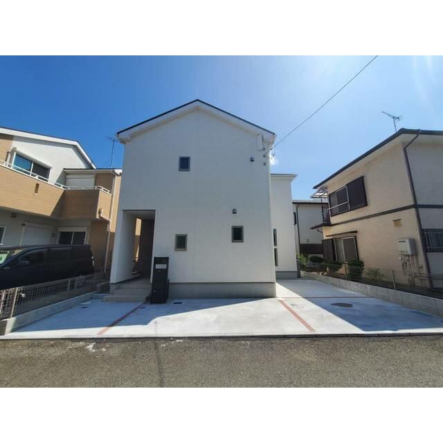 Ｓｕｍａｉ－ｔｏ厚木市山際０２ 外観