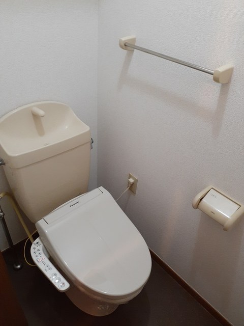 フロレスタⅡ トイレ