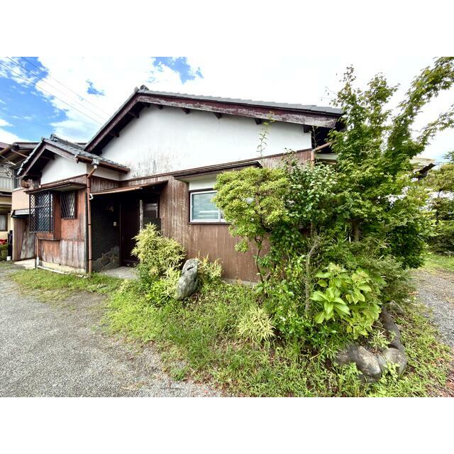 小田原市成田貸戸建 外観