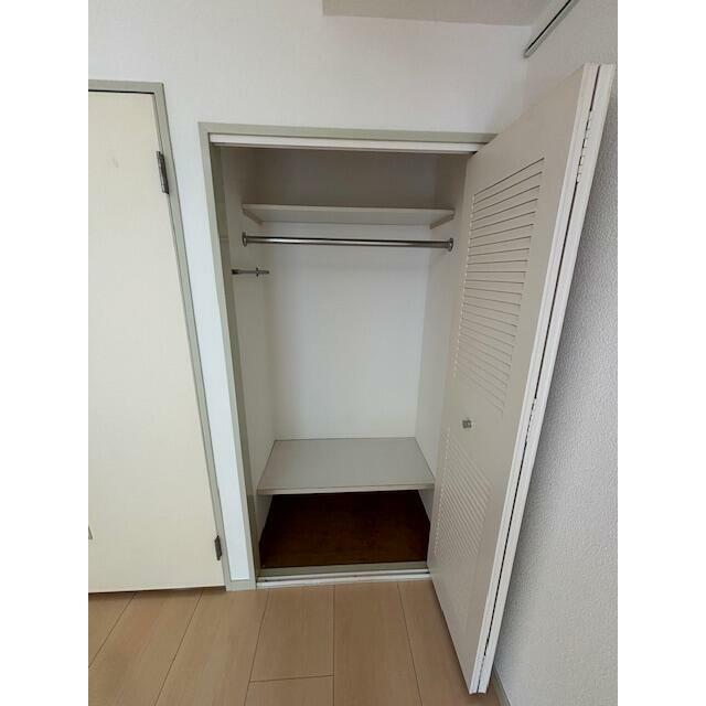 フジビューハイツ山下 収納