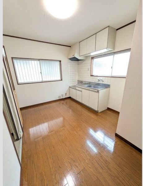 神奈川県厚木市妻田南１丁目 キッチン