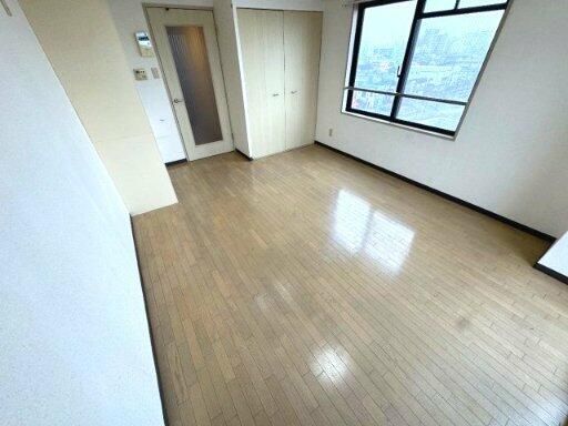 神奈川県平塚市榎木町 リビング