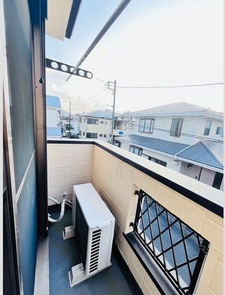 神奈川県平塚市出縄 ベランダ