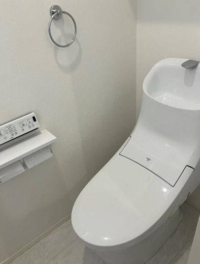 平戸戸建 トイレ