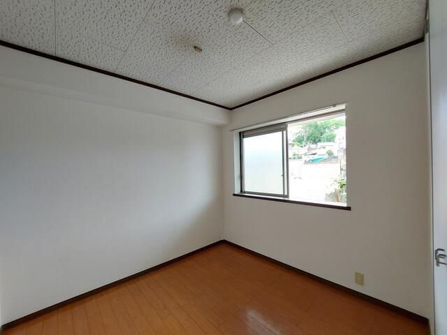 神奈川県横浜市栄区公田町 ベッドルーム