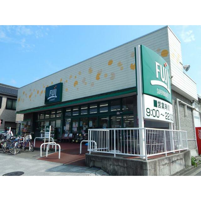 神奈川県横浜市栄区公田町 ショッピング施設
