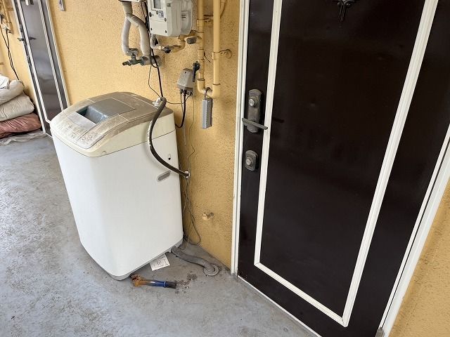 ハイツ・サンウェイ 玄関