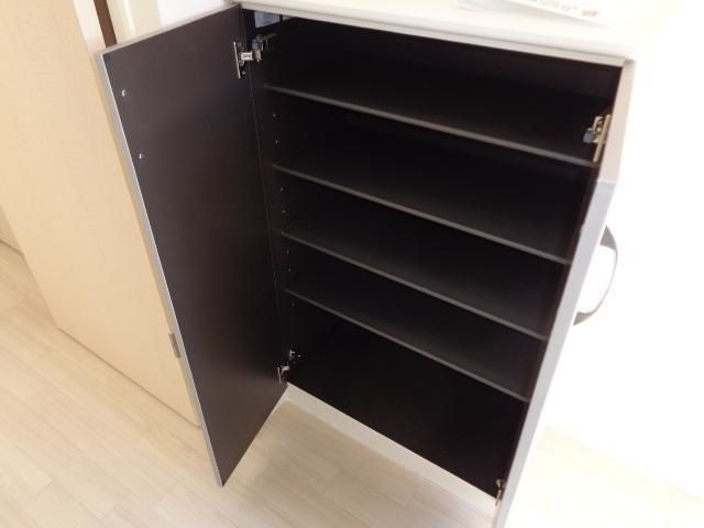 セレーノ・東栖 収納