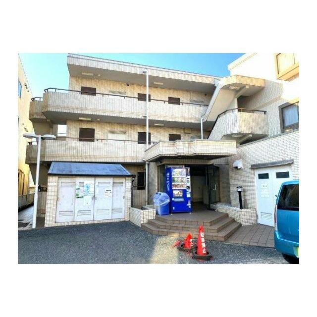 神奈川県伊勢原市伊勢原４丁目 エントランス