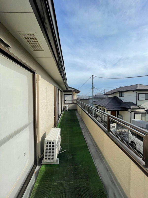 秦野市羽根戸建 ベランダ
