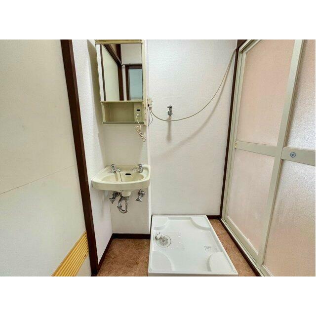渋沢小田急ハイツ団地２号棟 洗面所