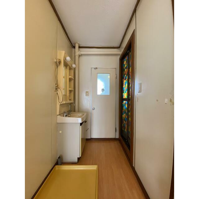 東高森団地 玄関