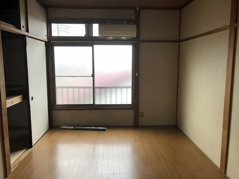 FC秦野鶴巻コーポ ベッドルーム