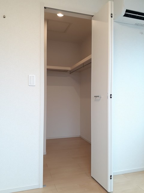 サンミッシェルⅢ 収納