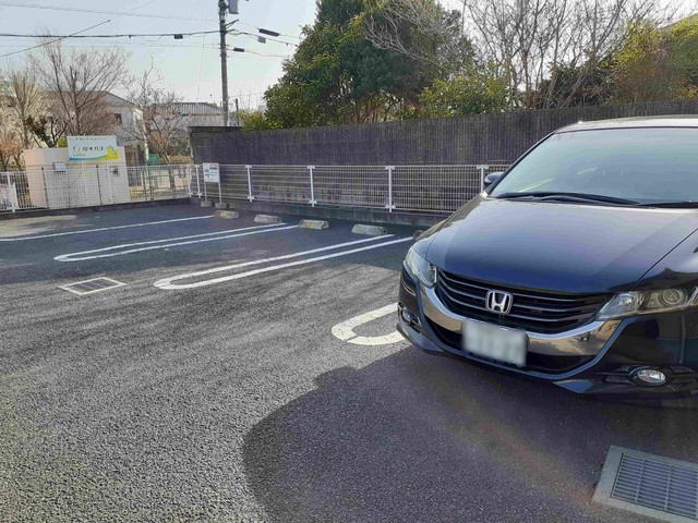 サニーヒルズ　ノースＡ 駐車場
