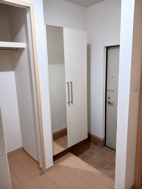 ウイステェリアⅡ 玄関