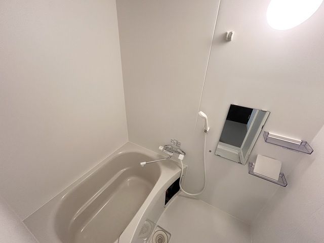 ジーメゾン伊勢原東大竹 風呂画像