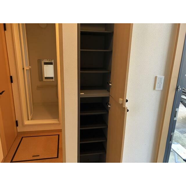 セルディア 玄関