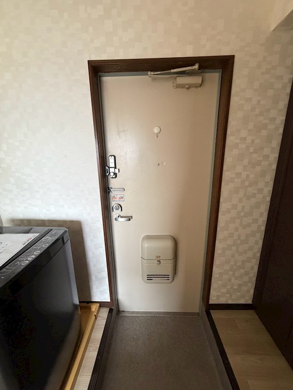 プレステージ下倉田Ⅱ 玄関