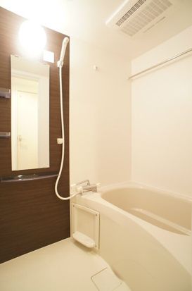 リブリ・湘南元町 風呂画像