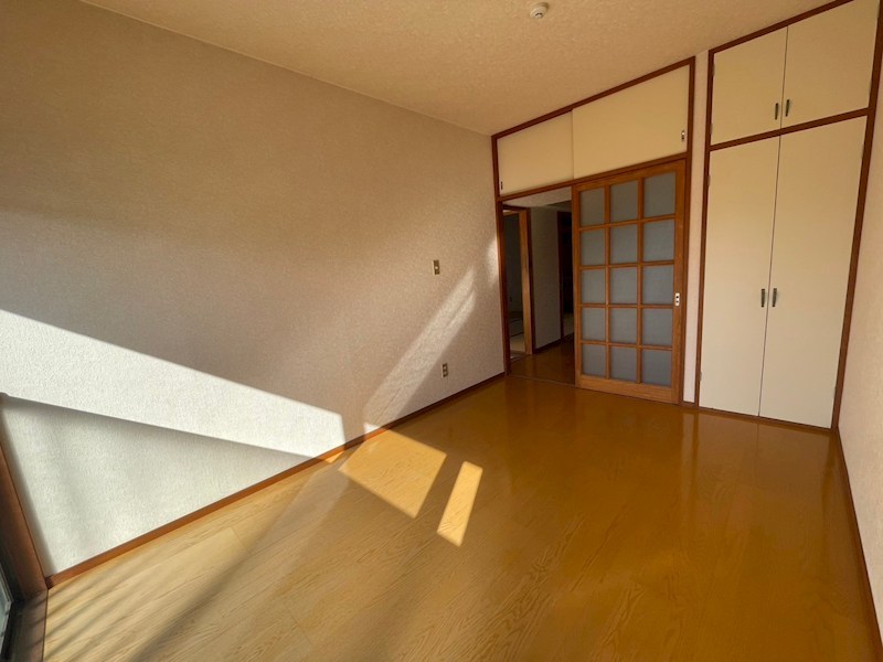 マンション築山第２ ベッドルーム