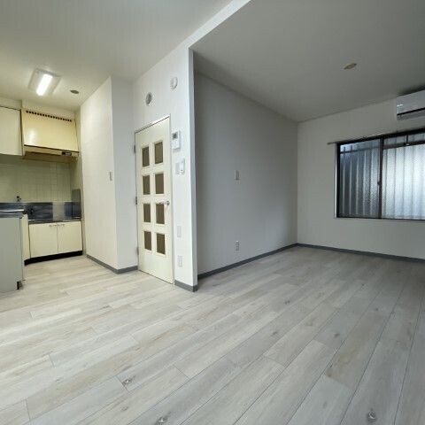 厚木参番館 リビング
