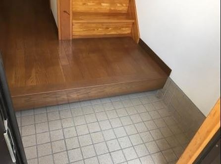 曽比１７６５貸家 玄関