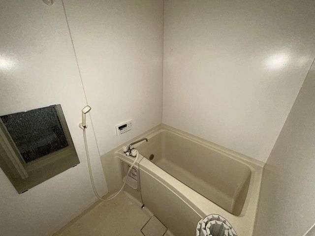 ジーライズ伊勢原石田2 風呂画像