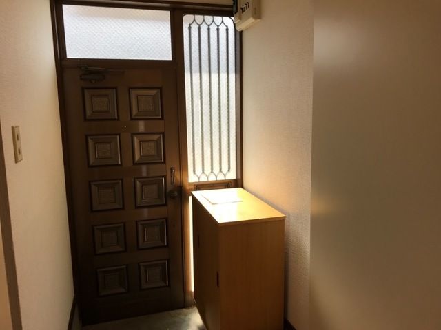 キャッスルシーサイドＢ 玄関