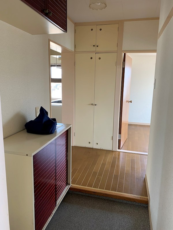 サンコーポ湘南 玄関
