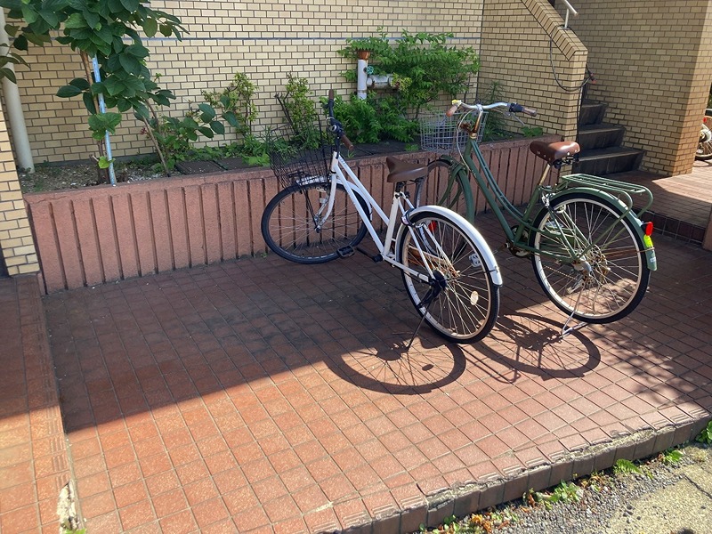 住和高倉マンション 駐車場