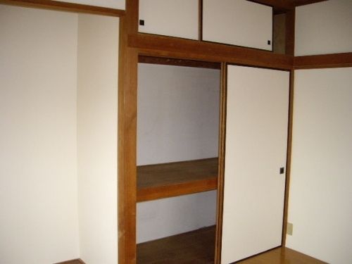 光ハイツ 収納