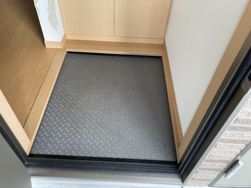 ＳＴユザワ 玄関