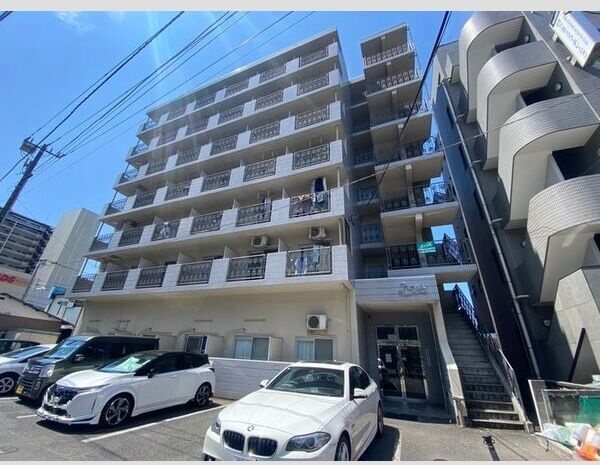 神奈川県厚木市栄町１丁目 外観