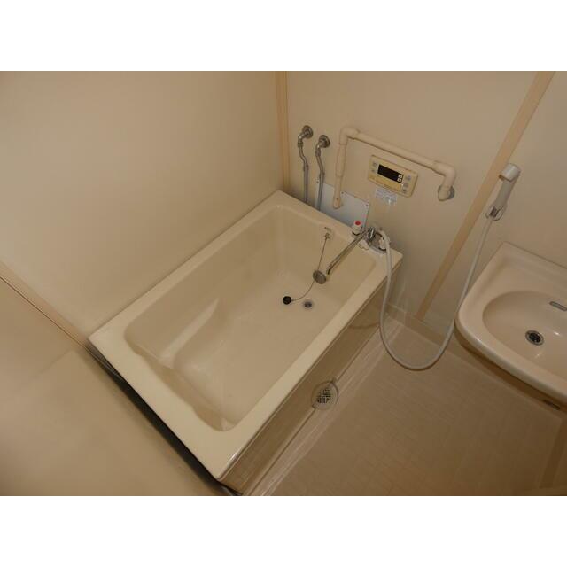 神奈川県茅ヶ崎市浜竹３丁目 風呂画像