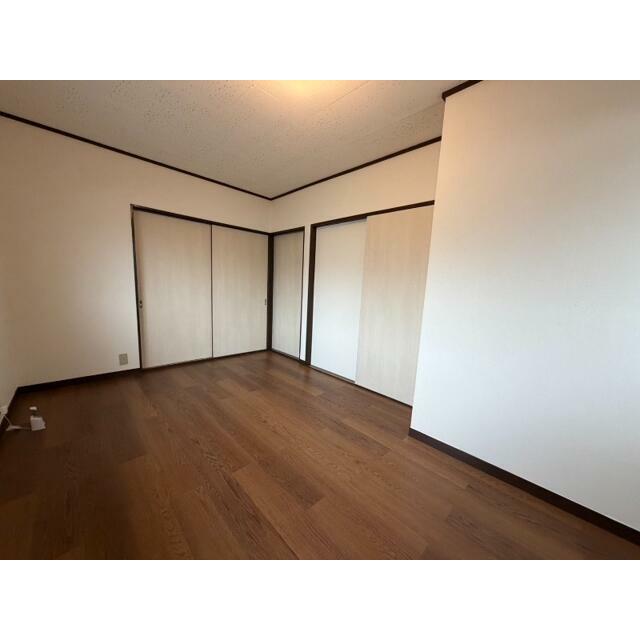 本多アパート ベッドルーム