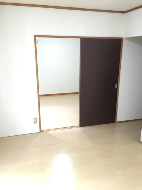 グリーンハイツ河原 ベッドルーム