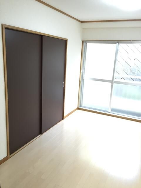 グリーンハイツ河原 ベッドルーム
