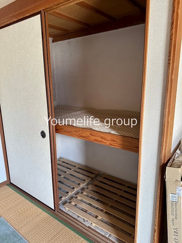 ハイツカワイ 収納