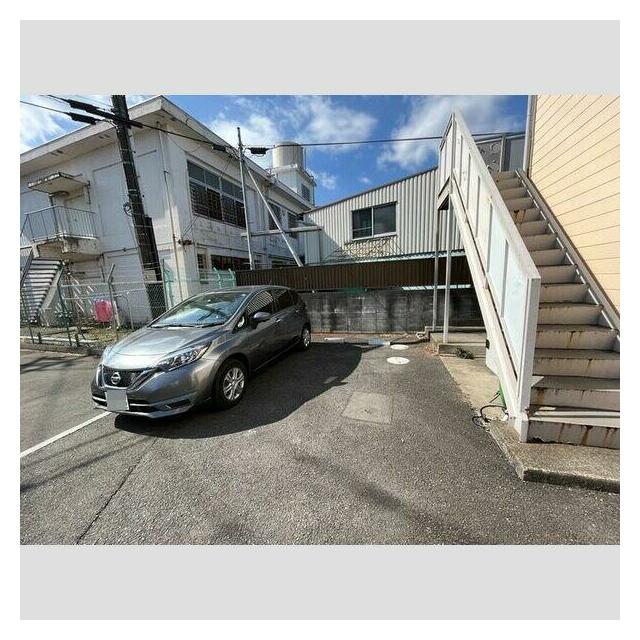 神奈川県厚木市松枝２丁目 駐車場