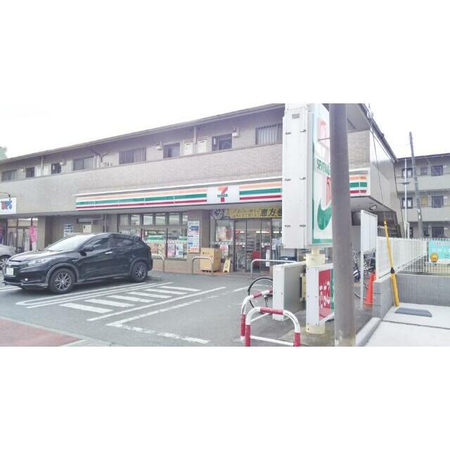 神奈川県藤沢市辻堂５丁目 コンビニ