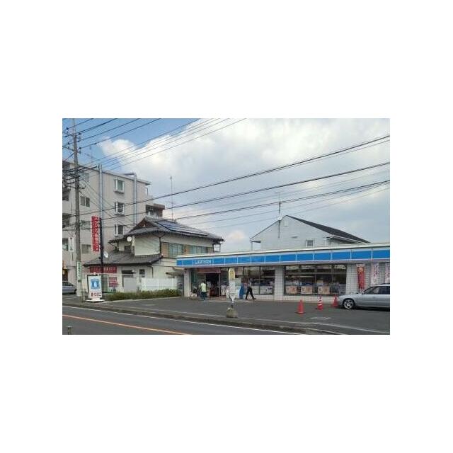 神奈川県厚木市妻田東２丁目 コンビニ