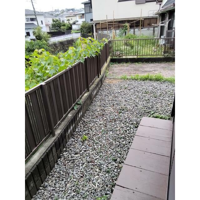 腰越Ｓ貸家 庭